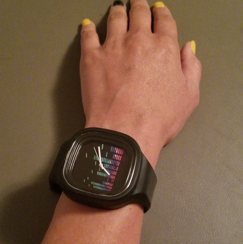 FLEX Watch - Picture 1 of 3